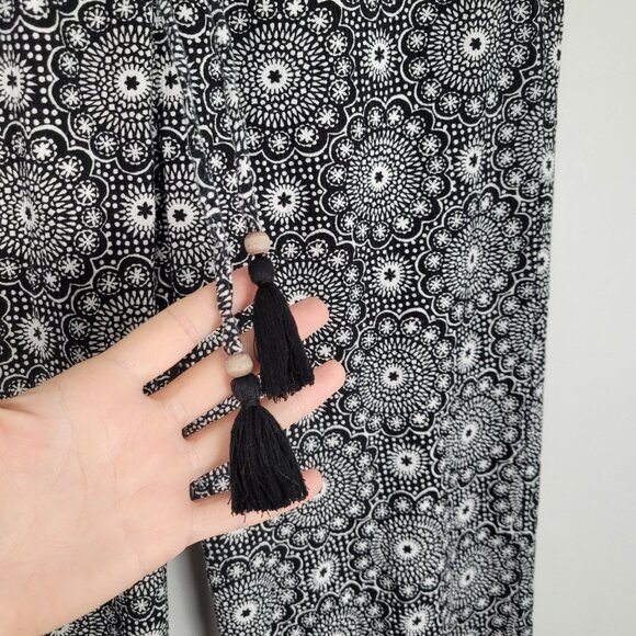 Talbots Cotton Pants Straight Leg Lightweight Pull On Print Black White Size S - Picture 8 of 12